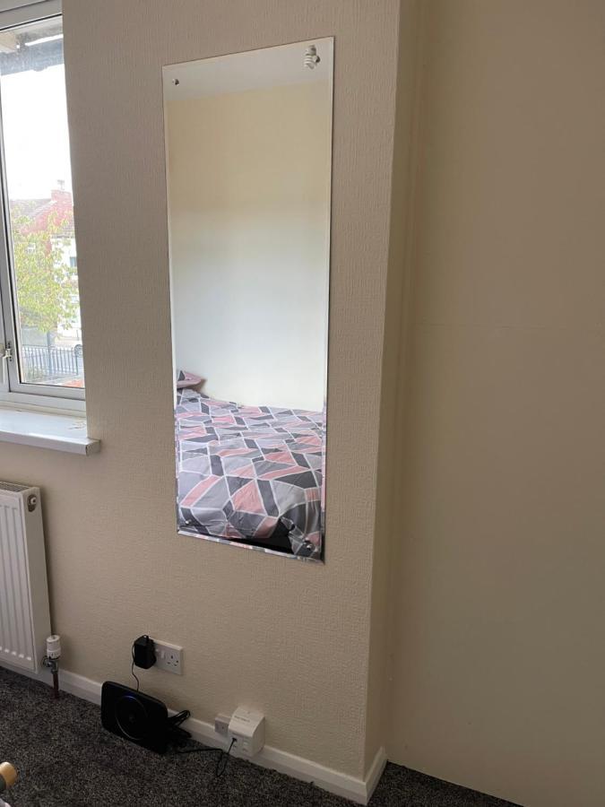 Spacious, Sleeps 17, 3 Bathrooms, Parking, Mansfield Eksteriør billede
