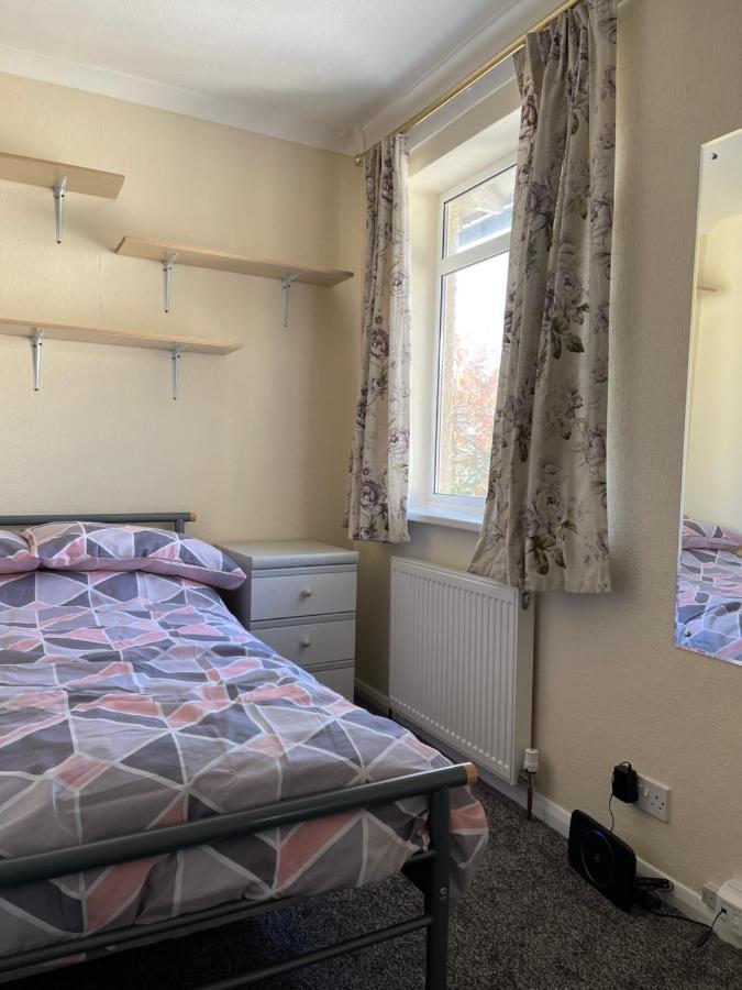 Spacious, Sleeps 17, 3 Bathrooms, Parking, Mansfield Eksteriør billede